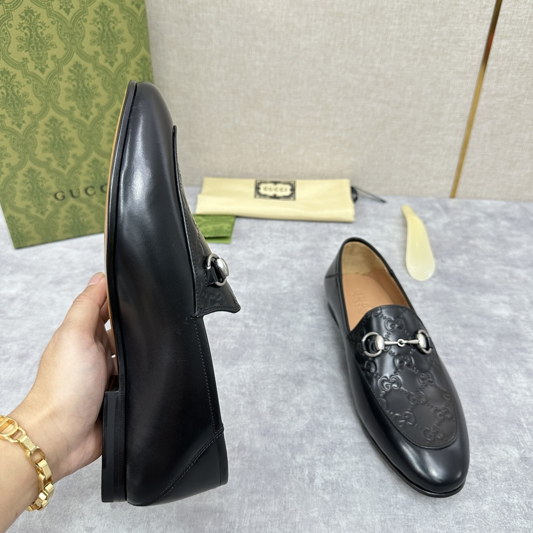 💋💍G家新品 GUCC* 古~ Jordaan系列男士马衔扣改色乐福鞋皮鞋 官方7,600 采用进