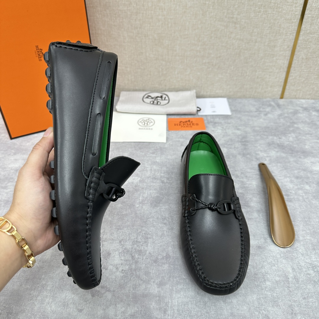 💋💍H家  爱马-仕 Herme*新品乐福鞋  一脚蹬豆豆鞋  此次选用进口荔枝纹/手掌纹/平纹小牛皮制