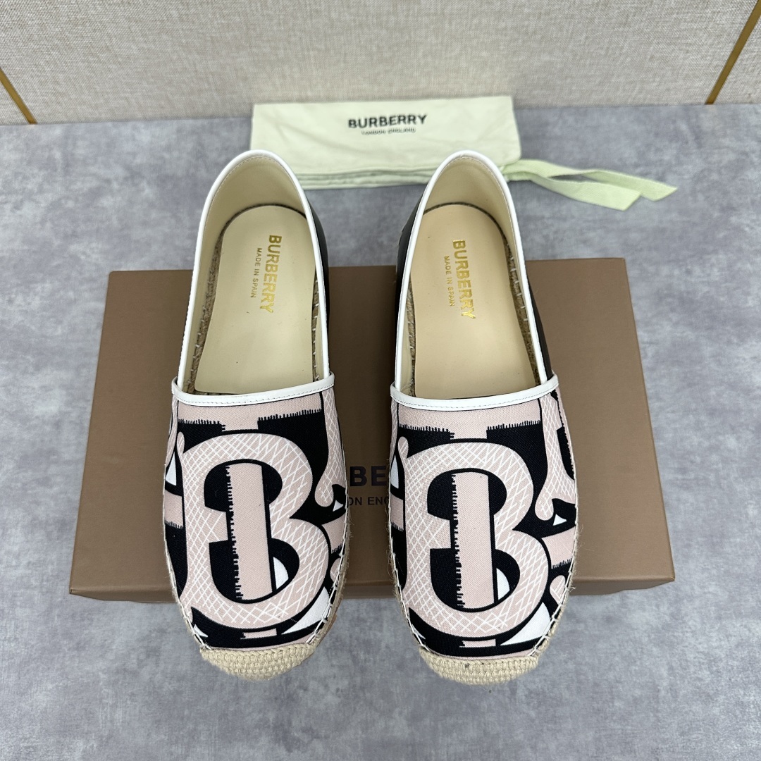 💋💍B家 渠道出口公司级订单 春夏季新品 草编渔夫鞋来袭 踏青春季必备鞋,鞋面采用原版棉质格纹帆布/彩印