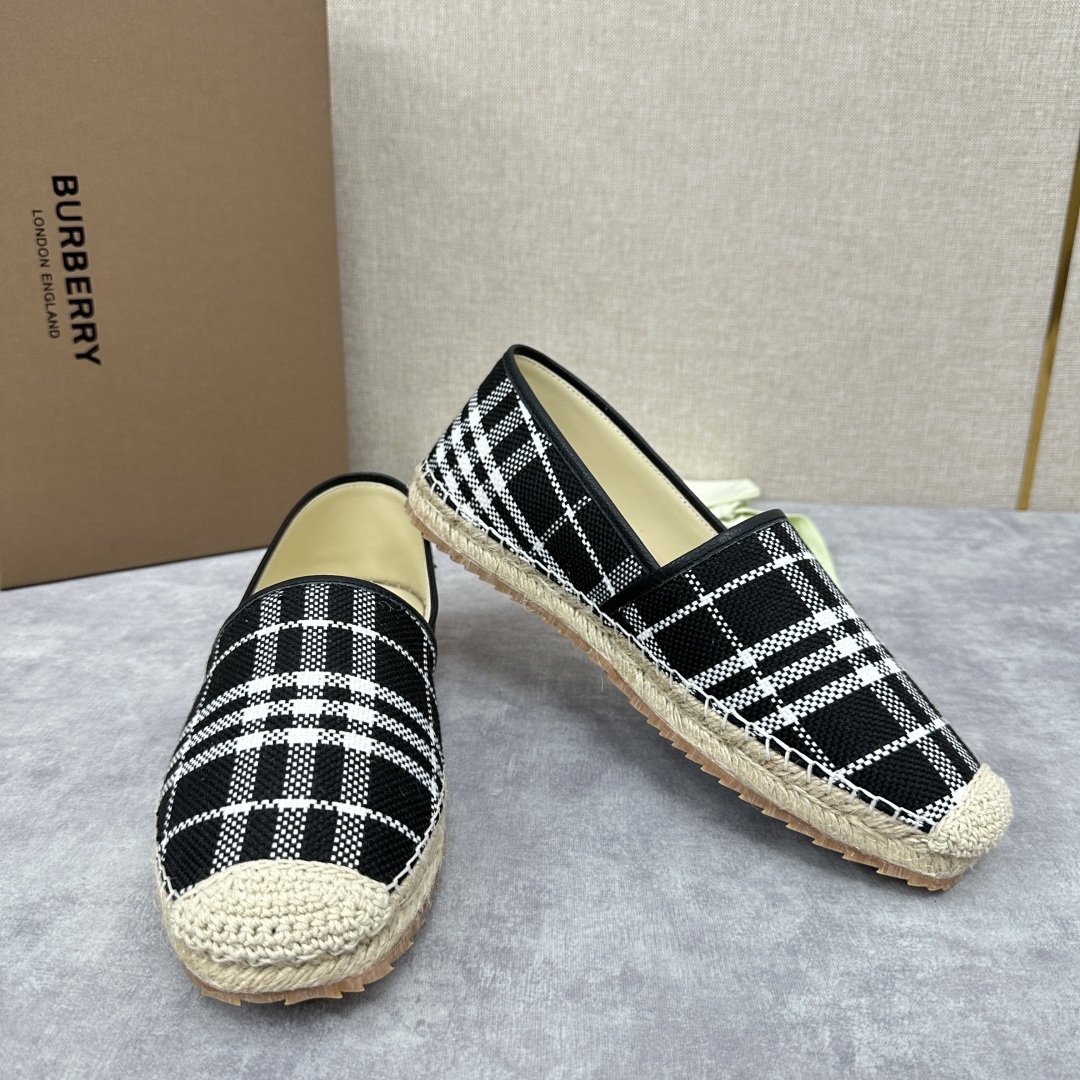 💋💍B家 渠道出口公司级订单 春夏季新品 草编渔夫鞋来袭 踏青春季必备鞋,鞋面采用原版棉质格纹帆布/彩印