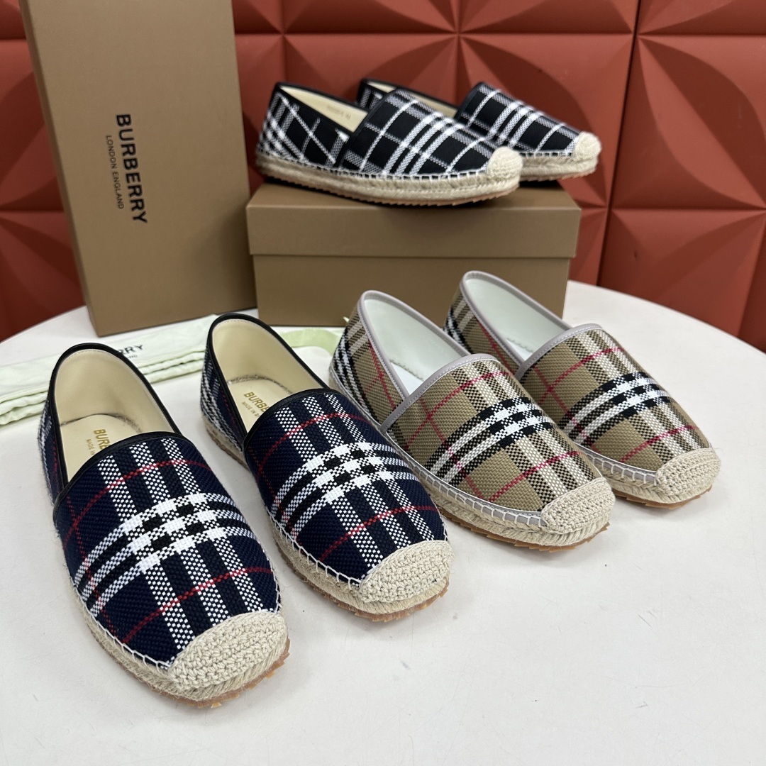 💋💍B家 渠道出口公司级订单 春夏季新品 草编渔夫鞋来袭 踏青春季必备鞋,鞋面采用原版棉质格纹帆布/彩印