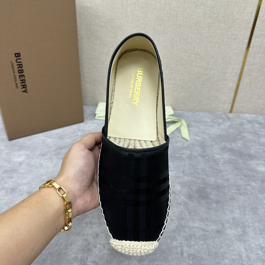 💋💍B家 渠道出口公司级订单 春夏季新品 草编渔夫鞋来袭 踏青春季必备鞋,鞋面采用原版棉质格纹帆布/彩印