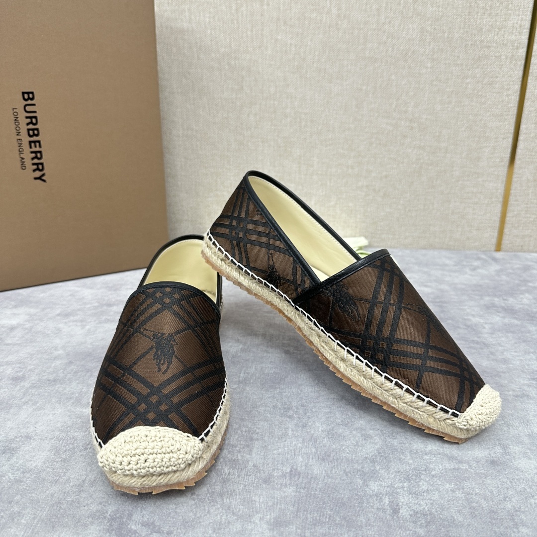 💋💍B家 渠道出口公司级订单 春夏季新品 草编渔夫鞋来袭 踏青春季必备鞋,鞋面采用原版棉质格纹帆布/彩印