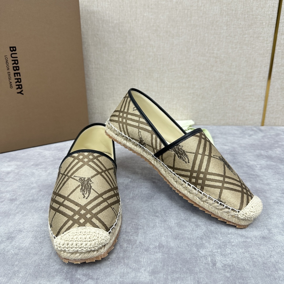 💋💍B家 渠道出口公司级订单 春夏季新品 草编渔夫鞋来袭 踏青春季必备鞋,鞋面采用原版棉质格纹帆布/彩印