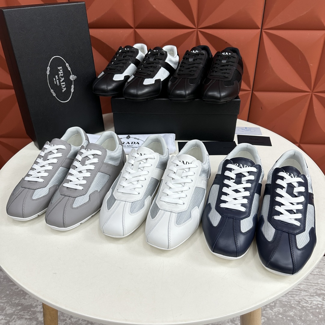 💋💍P家新品  Prad* 红标系列复古慢跑运动鞋 官方6800 采用网布拼接牛皮皮打造，极具Prad*