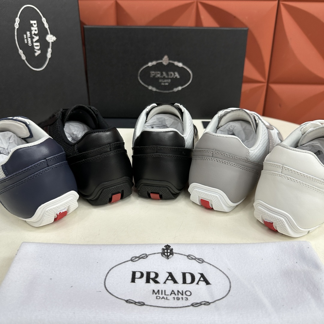 💋💍P家新品  Prad* 红标系列复古慢跑运动鞋 官方6800 采用网布拼接牛皮皮打造，极具Prad*
