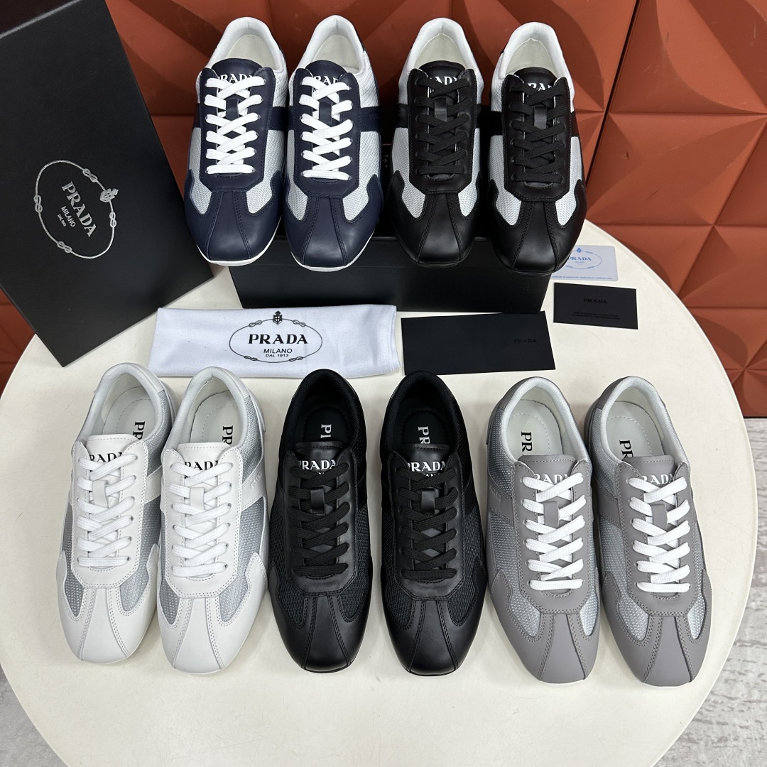 💋💍P家新品  Prad* 红标系列复古慢跑运动鞋 官方6800 采用网布拼接牛皮皮打造，极具Prad*