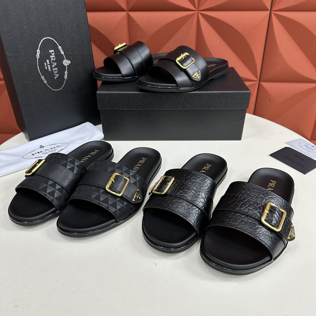 💋💍P家新品   Prad*  普拉-达 新款男士皮革一字直拖   这款拖鞋采用小牛皮/三角布/鳄鱼纹牛