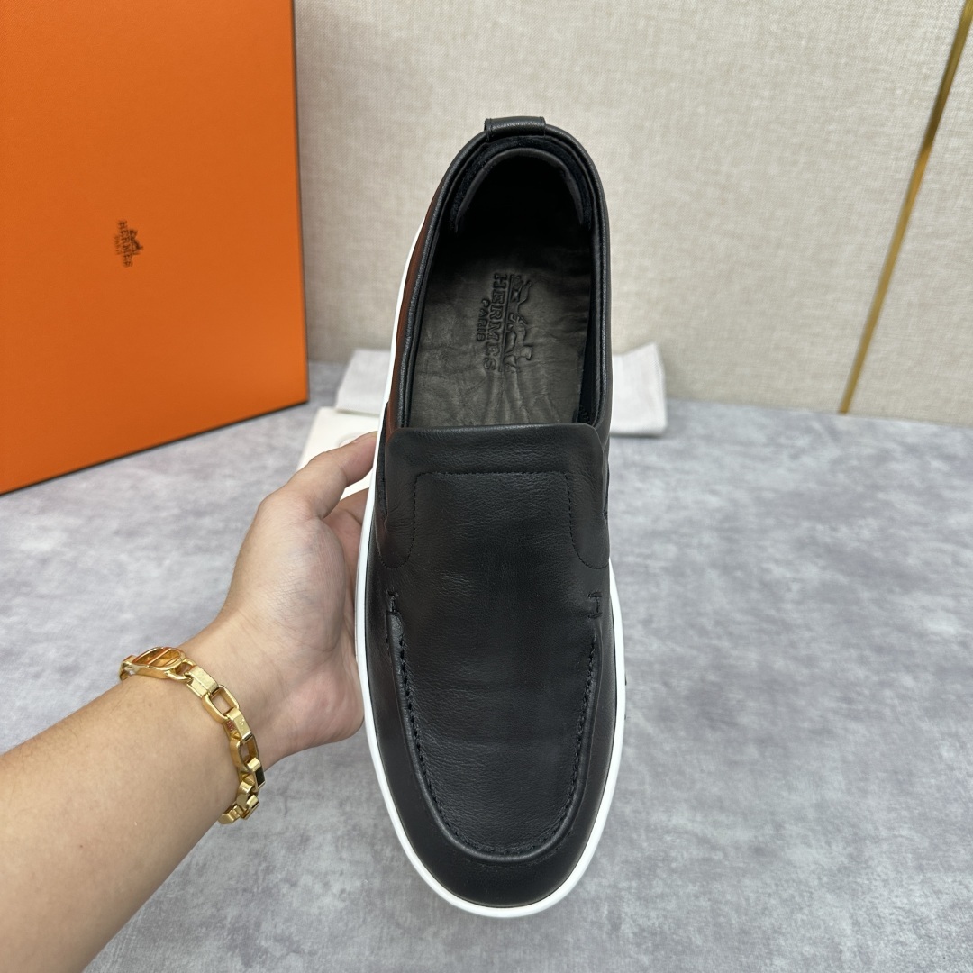 💋💍H家新品 Hermè* 爱马-仕 Kid运动鞋
小牛皮乐福鞋 官方 8,450 饰