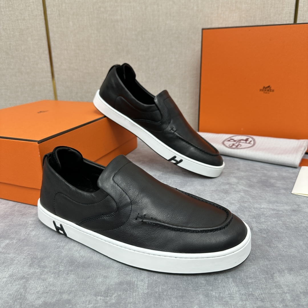 💋💍H家新品 Hermè* 爱马-仕 Kid运动鞋
小牛皮乐福鞋 官方 8,450 饰