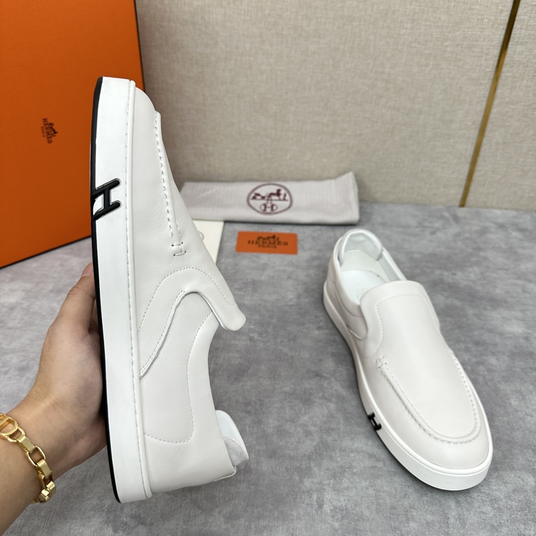 💋💍H家新品 Hermè* 爱马-仕 Kid运动鞋
小牛皮乐福鞋 官方 8,450 饰
