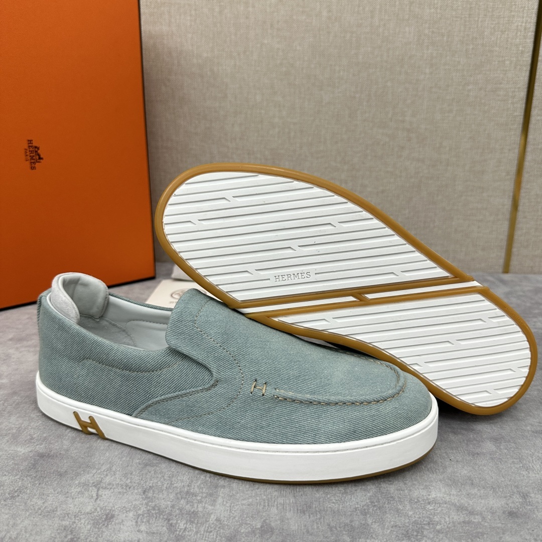 💋💍H家新品 Hermè* 爱马-仕 Kid运动鞋
小牛皮乐福鞋 官方 8,450 饰