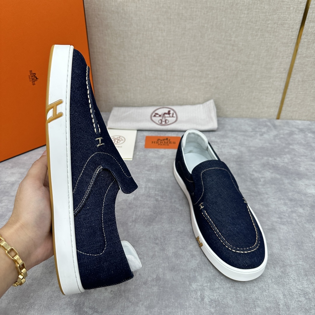 💋💍H家新品 Hermè* 爱马-仕 Kid运动鞋
小牛皮乐福鞋 官方 8,450 饰