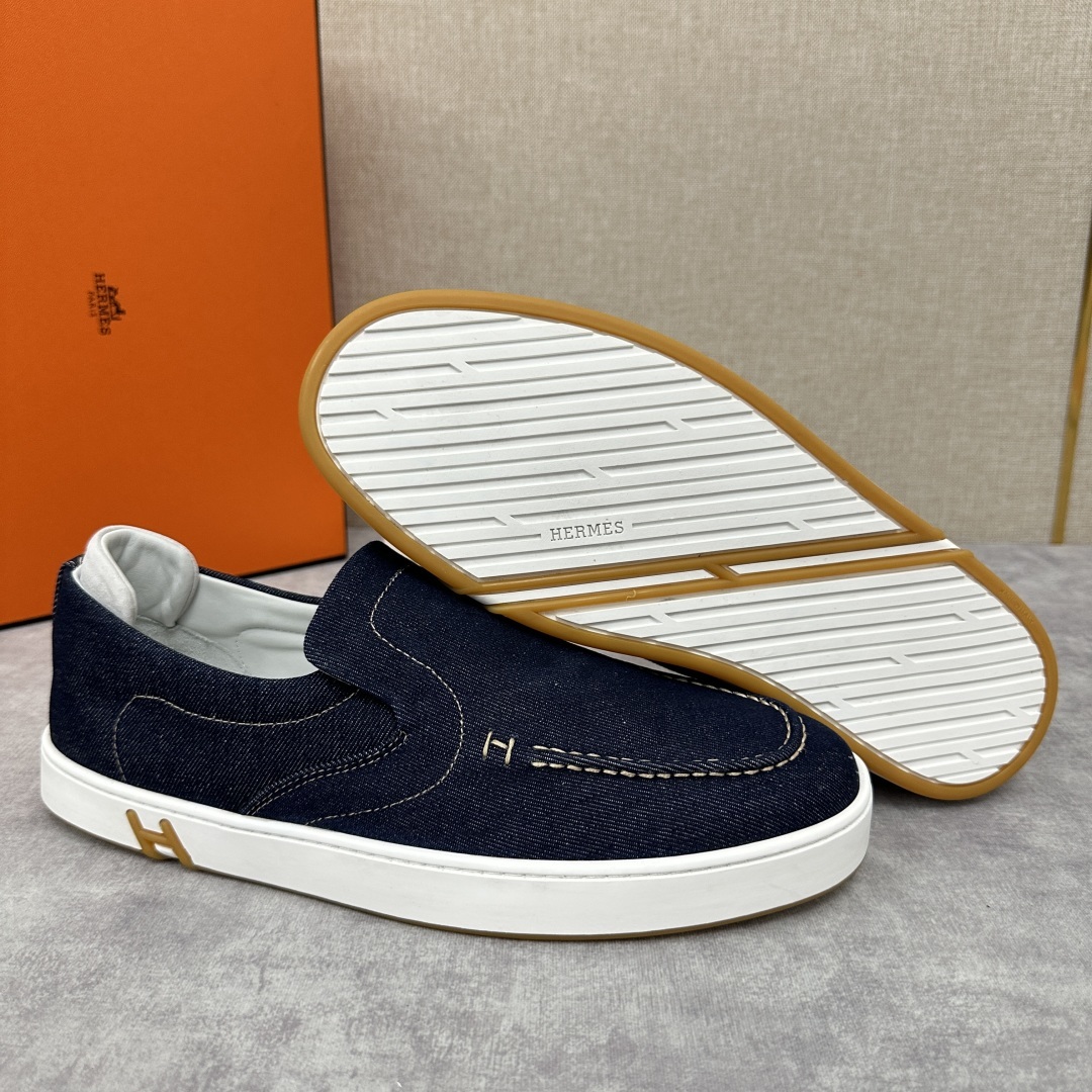 💋💍H家新品 Hermè* 爱马-仕 Kid运动鞋
小牛皮乐福鞋 官方 8,450 饰