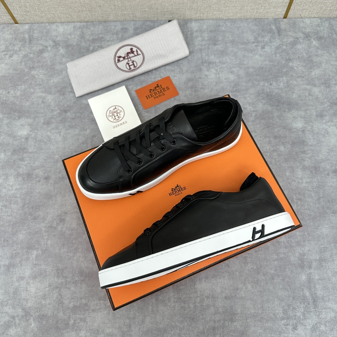 💋💍H家新品 Hermè* 爱马-仕 Kid运动鞋
小牛皮板鞋鞋 官方 8,450 饰