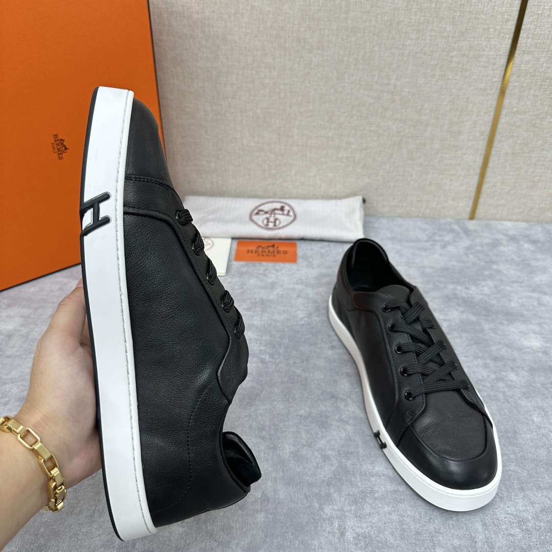 💋💍H家新品 Hermè* 爱马-仕 Kid运动鞋
小牛皮板鞋鞋 官方 8,450 饰