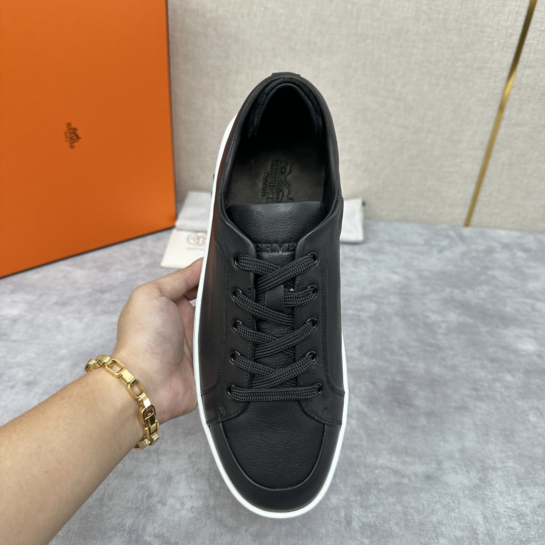 💋💍H家新品 Hermè* 爱马-仕 Kid运动鞋
小牛皮板鞋鞋 官方 8,450 饰