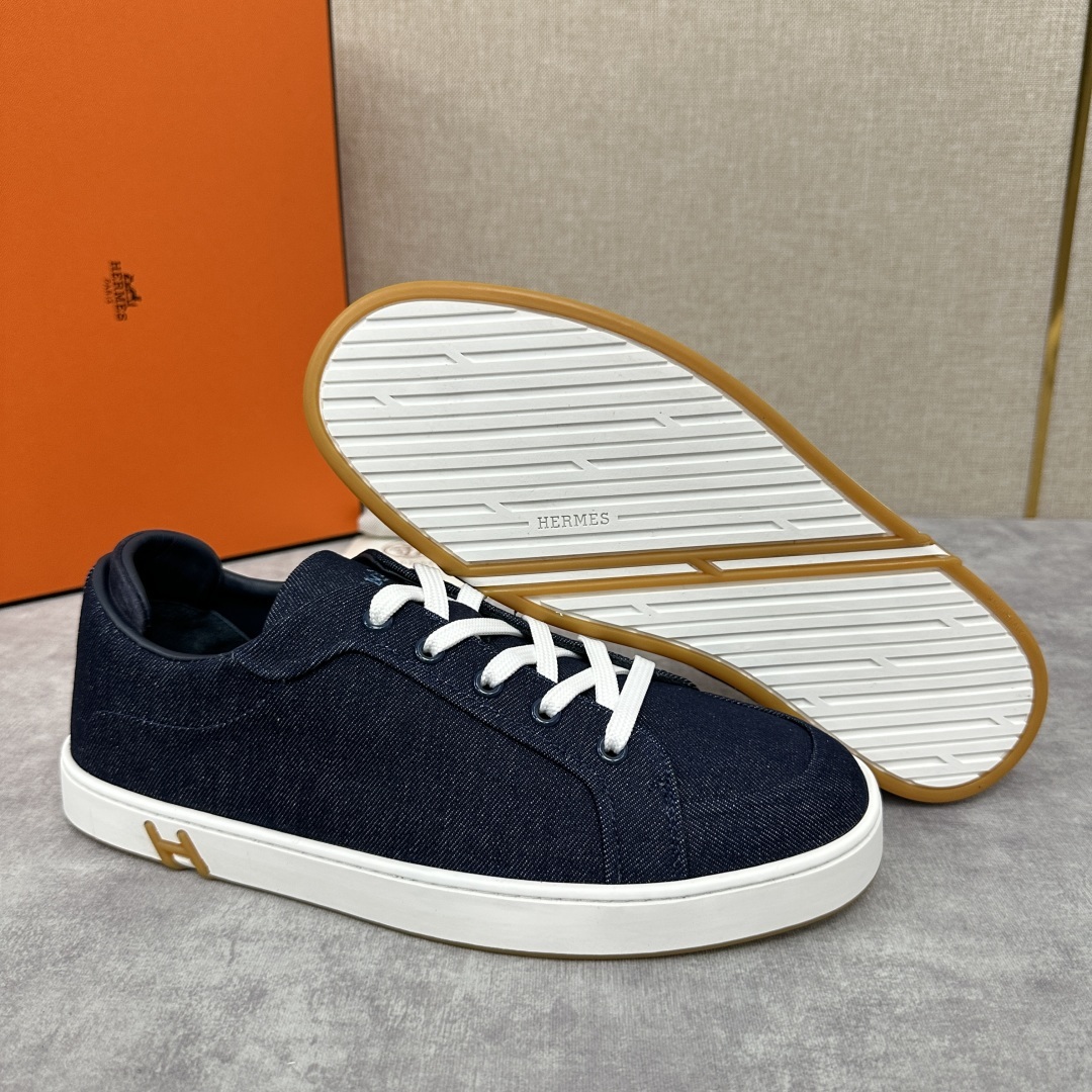 💋💍H家新品 Hermè* 爱马-仕 Kid运动鞋
小牛皮板鞋鞋 官方 8,450 饰