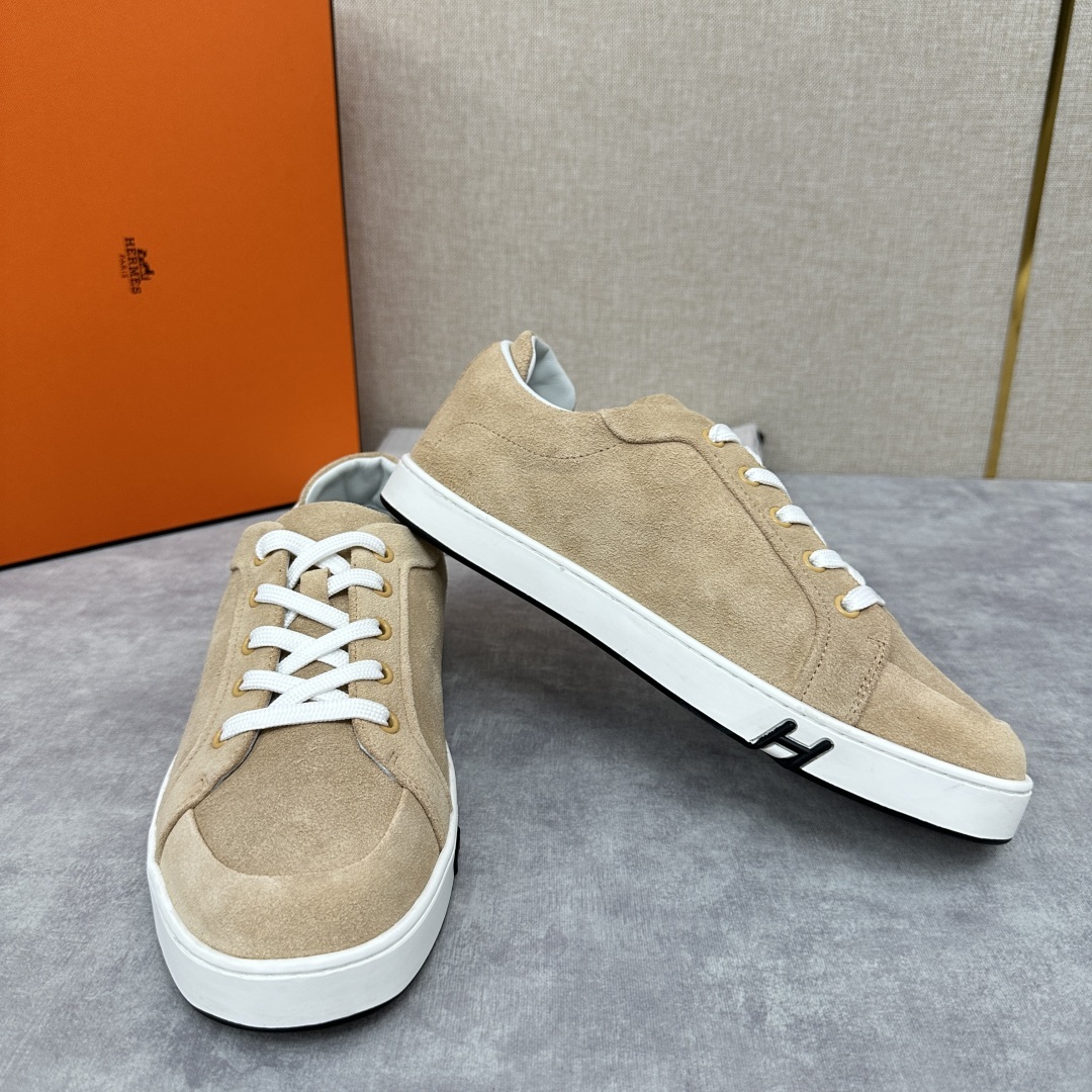 💋💍H家新品 Hermè* 爱马-仕 Kid运动鞋
小牛皮板鞋鞋 官方 8,450 饰