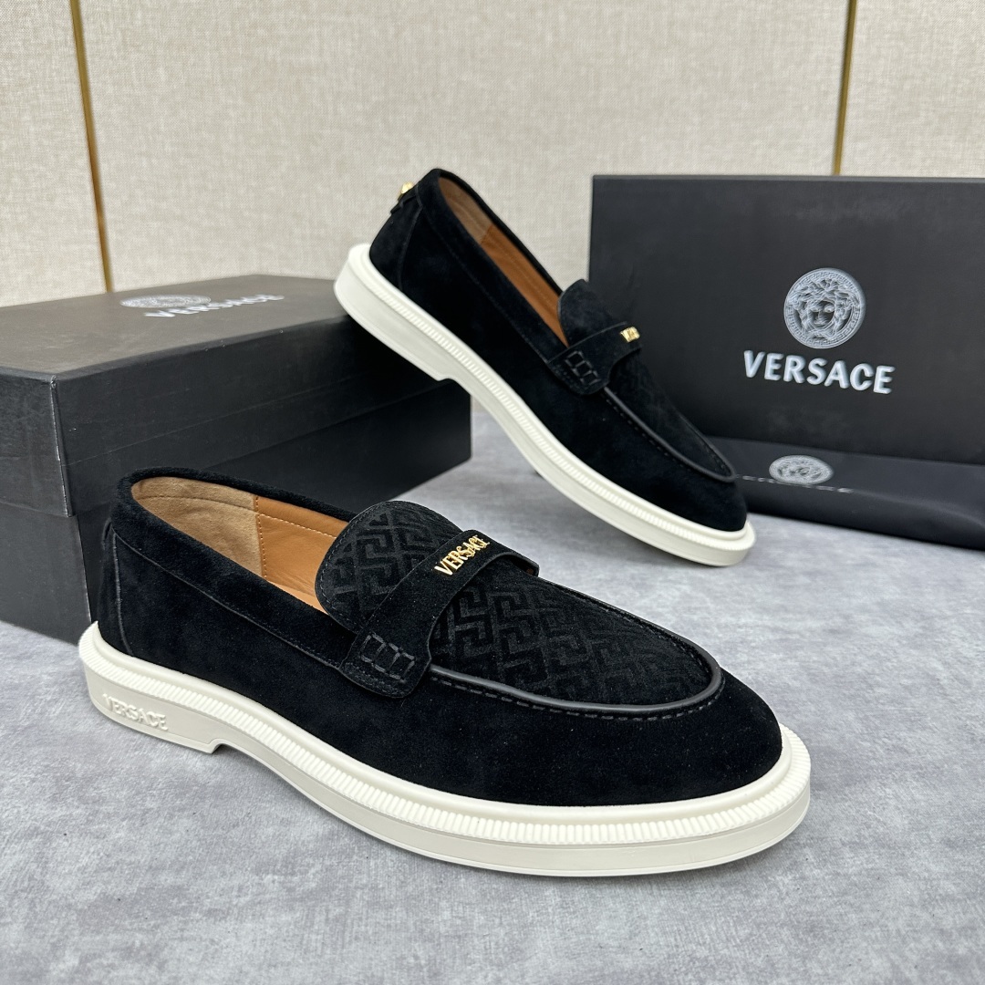 💋💍VS家新品 Versa* 范思-哲 意大利男士休闲乐福鞋上新🆕!这个意大利纯手工鞋履品牌的