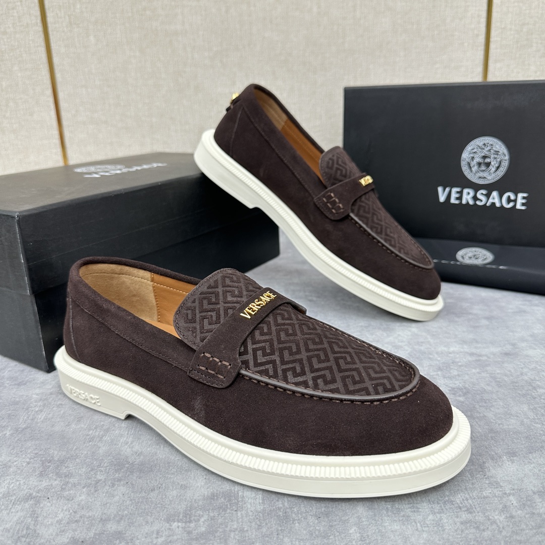 💋💍VS家新品 Versa* 范思-哲 意大利男士休闲乐福鞋上新🆕!这个意大利纯手工鞋履品牌的