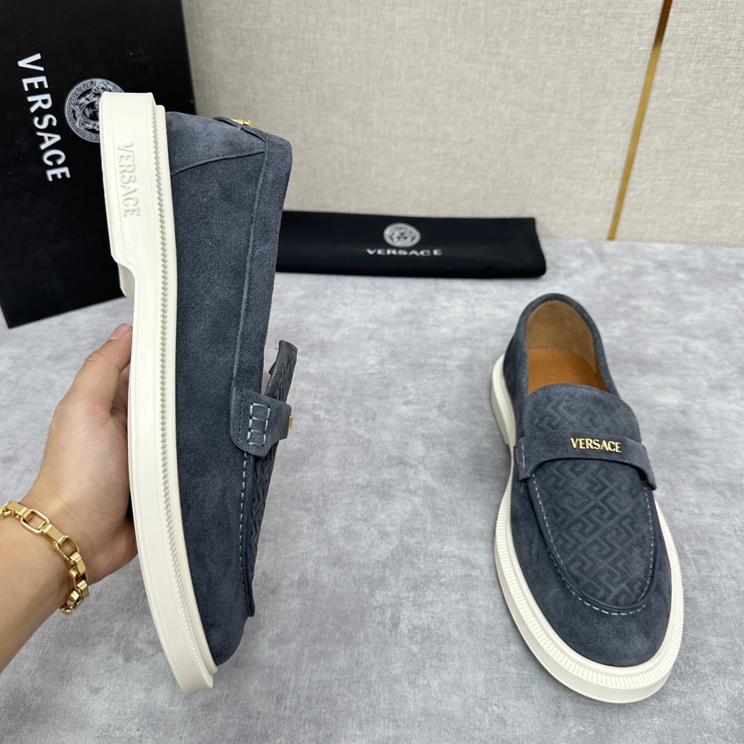 💋💍VS家新品 Versa* 范思-哲 意大利男士休闲乐福鞋上新🆕!这个意大利纯手工鞋履品牌的