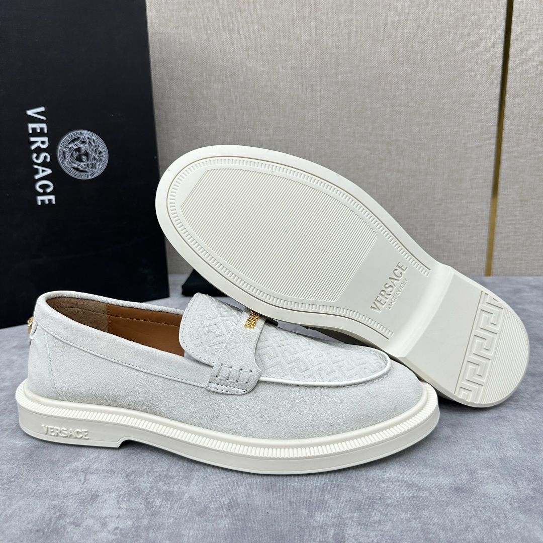 💋💍VS家新品 Versa* 范思-哲 意大利男士休闲乐福鞋上新🆕!这个意大利纯手工鞋履品牌的