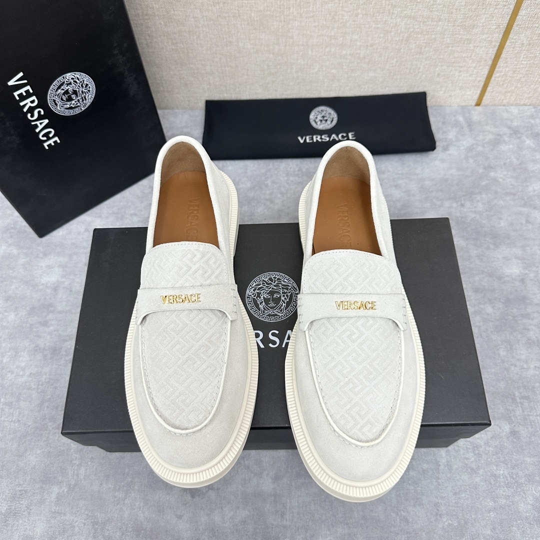 💋💍VS家新品 Versa* 范思-哲 意大利男士休闲乐福鞋上新🆕!这个意大利纯手工鞋履品牌的