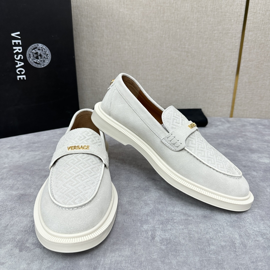 💋💍VS家新品 Versa* 范思-哲 意大利男士休闲乐福鞋上新🆕!这个意大利纯手工鞋履品牌的