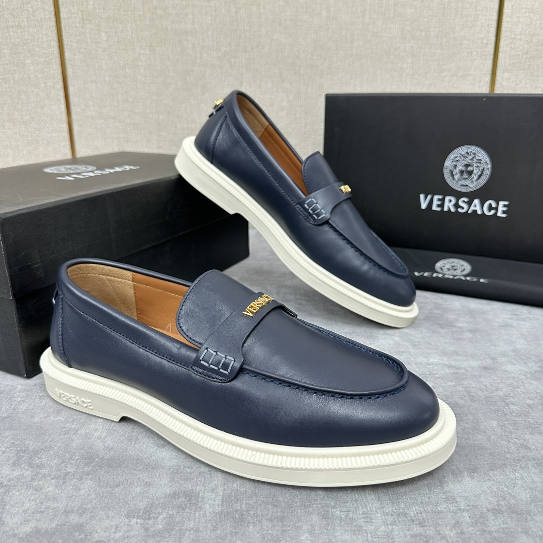 💋💍VS家新品 Versa* 范思-哲 意大利男士休闲乐福鞋上新🆕!这个意大利纯手工鞋履品牌的