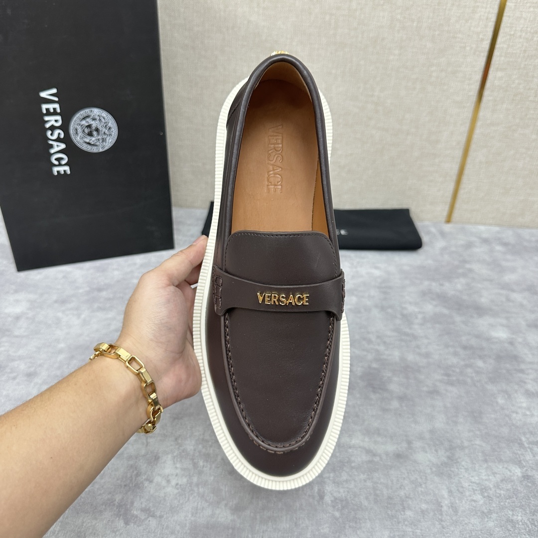 💋💍VS家新品 Versa* 范思-哲 意大利男士休闲乐福鞋上新🆕!这个意大利纯手工鞋履品牌的