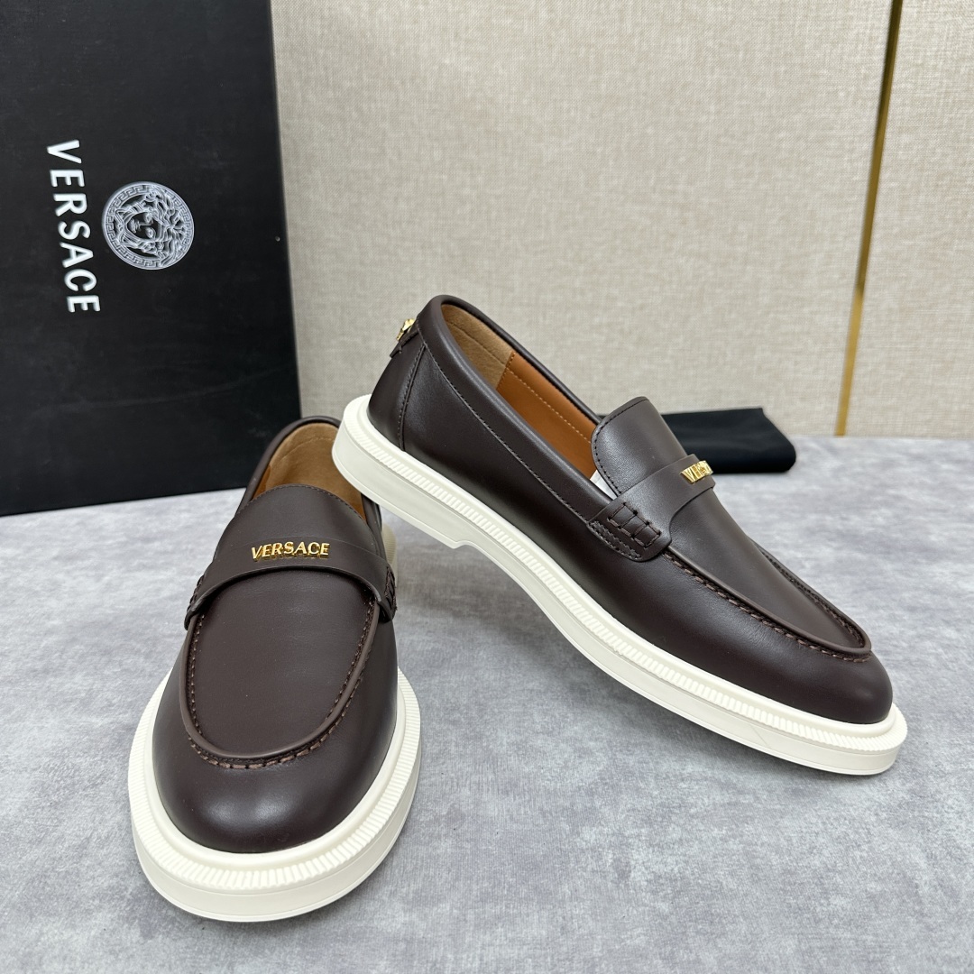 💋💍VS家新品 Versa* 范思-哲 意大利男士休闲乐福鞋上新🆕!这个意大利纯手工鞋履品牌的