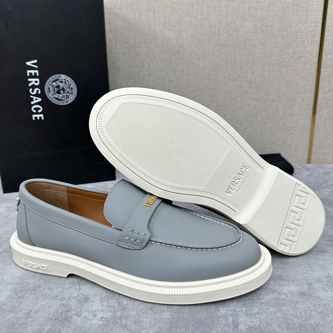 💋💍VS家新品 Versa* 范思-哲 意大利男士休闲乐福鞋上新🆕!这个意大利纯手工鞋履品牌的