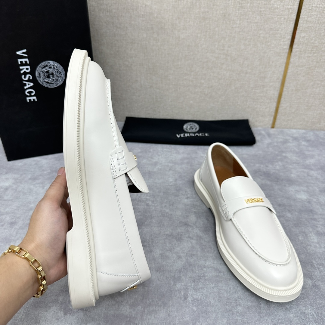💋💍VS家新品 Versa* 范思-哲 意大利男士休闲乐福鞋上新🆕!这个意大利纯手工鞋履品牌的