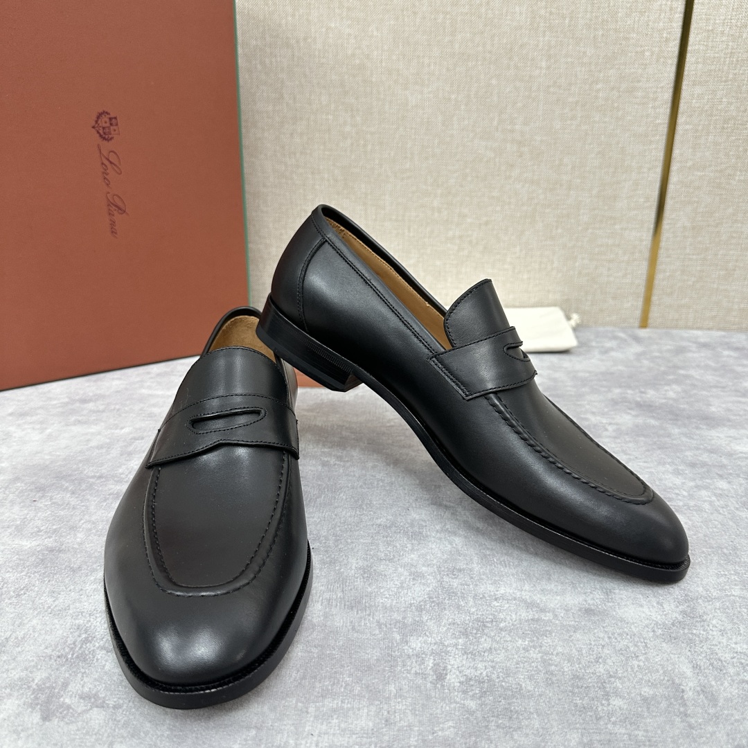 💋💍LP家新品    Loro Pian*  诺悠*翩雅  休闲一脚蹬乐福皮鞋鞋  选用牛皮磨砂牛皮打造