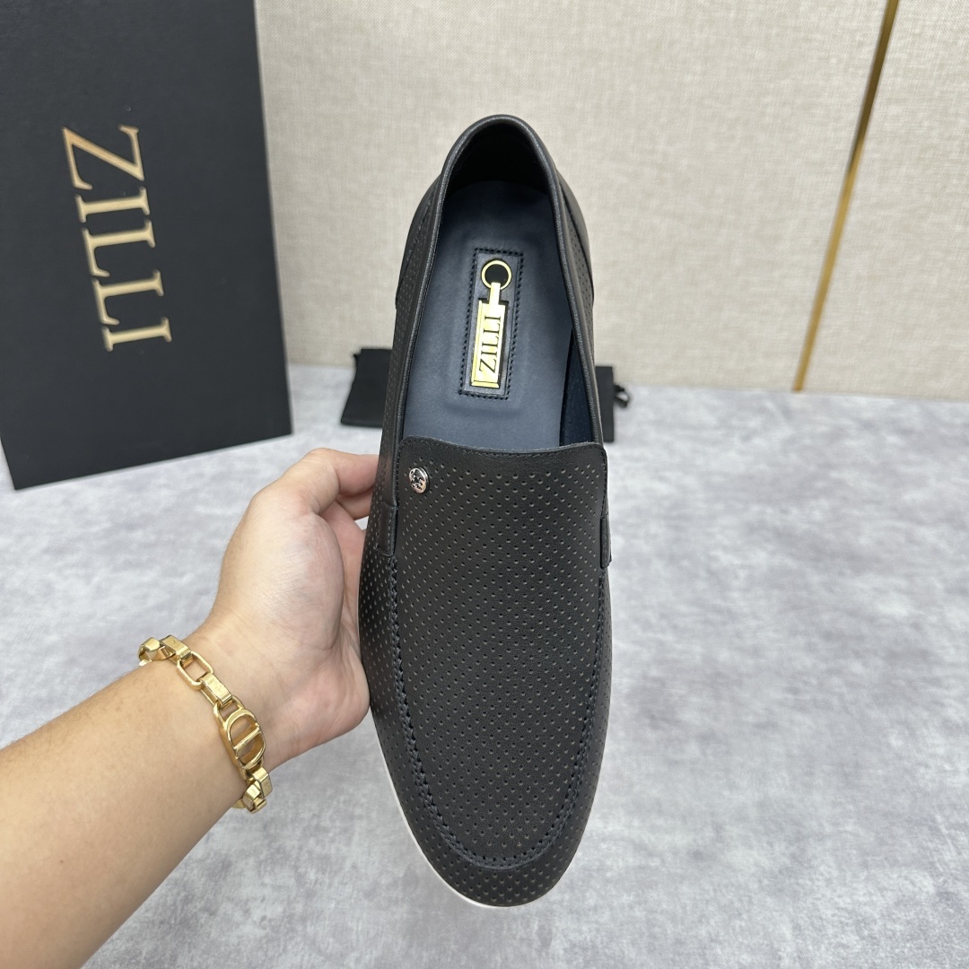 💋💍ZL家新品 Zill* 兹-利 是1970创立的法国奢侈男装品牌 以高工艺的成衣和皮具著称