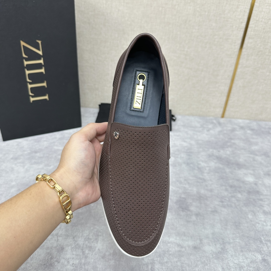 💋💍ZL家新品 Zill* 兹-利 是1970创立的法国奢侈男装品牌 以高工艺的成衣和皮具著称