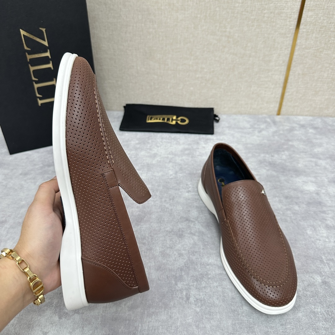 💋💍ZL家新品 Zill* 兹-利 是1970创立的法国奢侈男装品牌 以高工艺的成衣和皮具著称