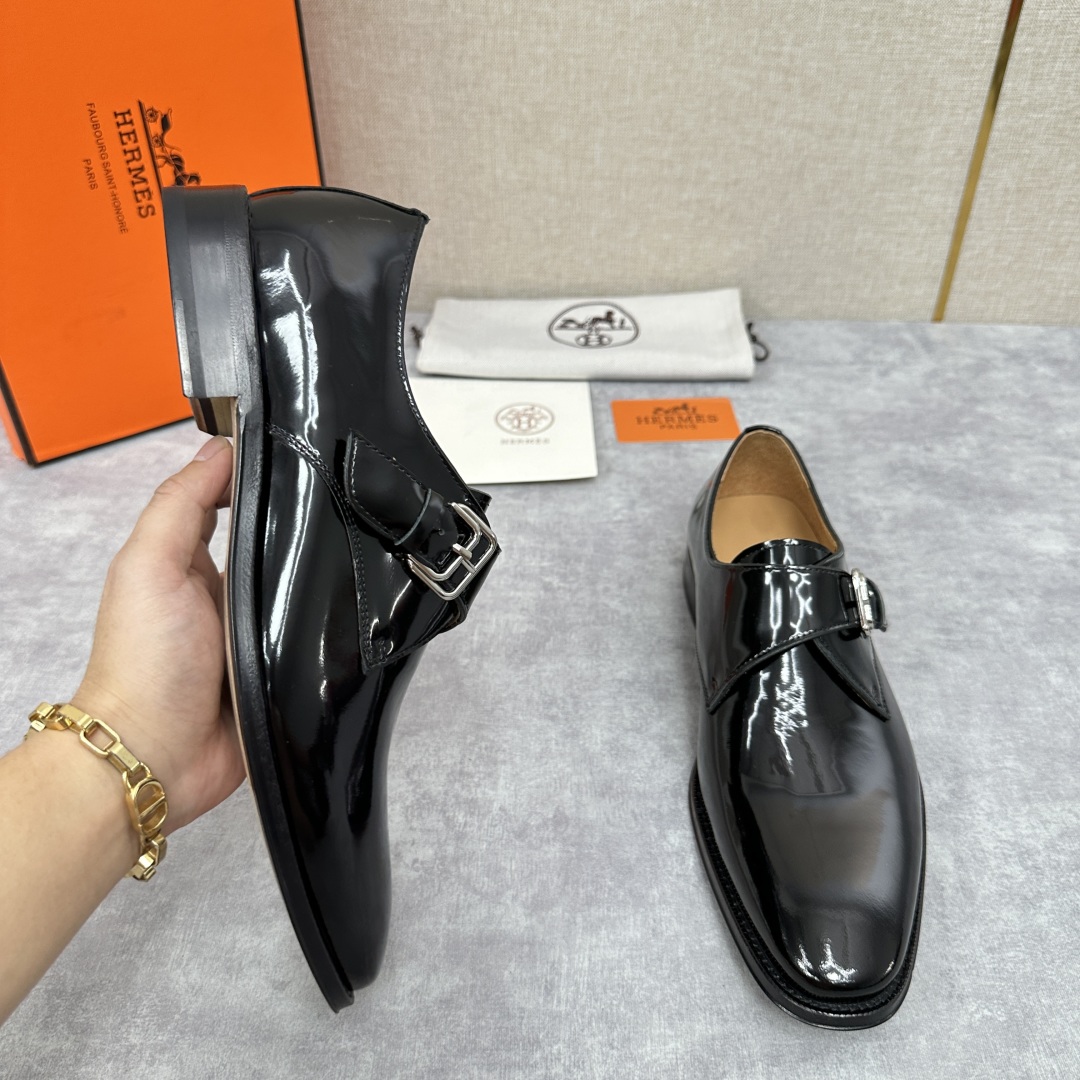 💋💍H家新品   Herme* H 爱马-仕  男士正装鞋皮鞋       单搭扣孟克鞋     采用进