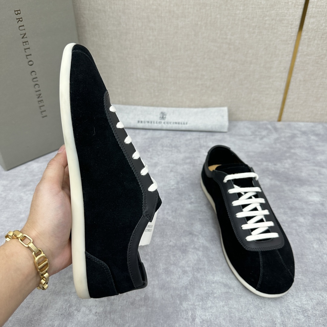 💋💍BC家 Brunello Cucinell* 绒面革纤薄胶底鞋 官方 8,500 新品