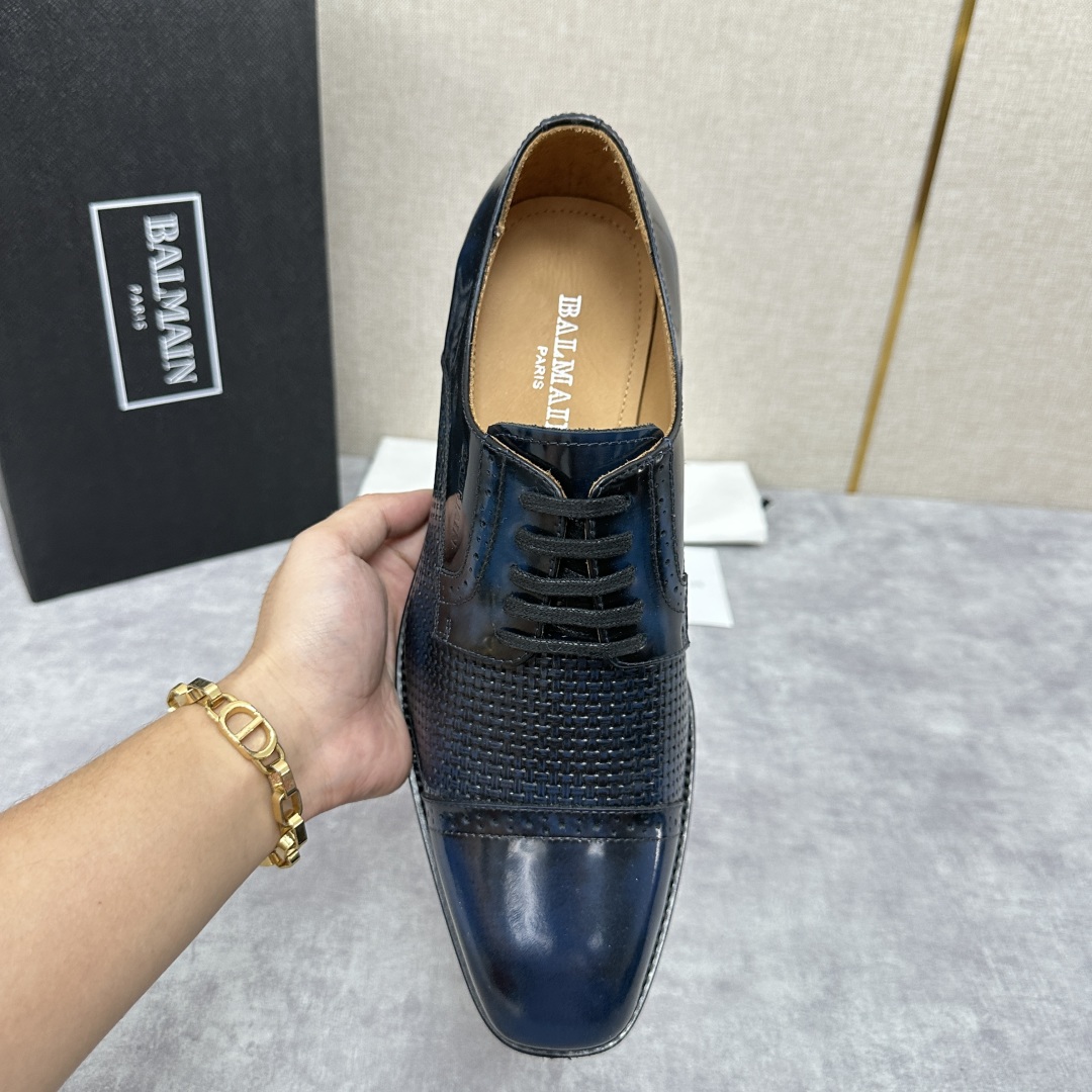 💋💍巴尔.曼新品  全新男士正装🤵皮鞋，采用进口擦色开边珠亮皮拼接编制成，经典三接头设计 内里水染小牛皮
