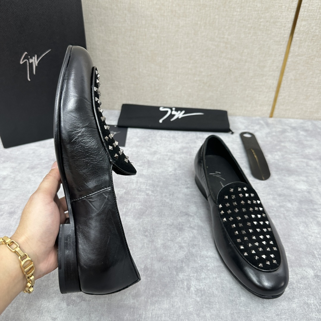 💋💍GZ家新品 Giusepp*Zanotti(GZ/朱塞佩.萨诺第)
GZ一经问世便以自己独特的