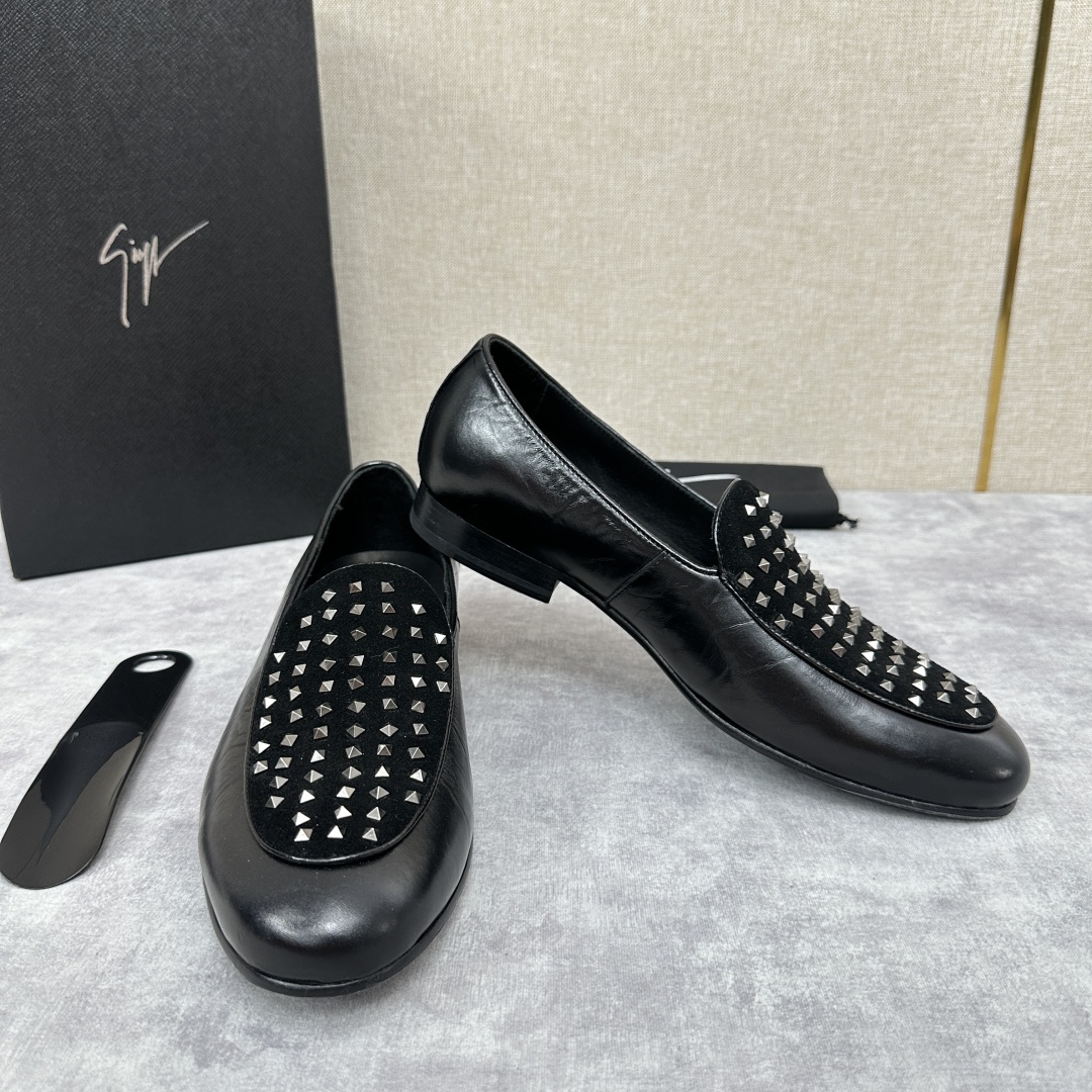 💋💍GZ家新品 Giusepp*Zanotti(GZ/朱塞佩.萨诺第)
GZ一经问世便以自己独特的