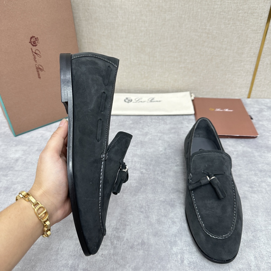 💋💍LP家新品    Loro Pian*  诺悠*翩雅  休闲一脚蹬流苏乐福皮鞋鞋  选用牛皮磨砂牛皮