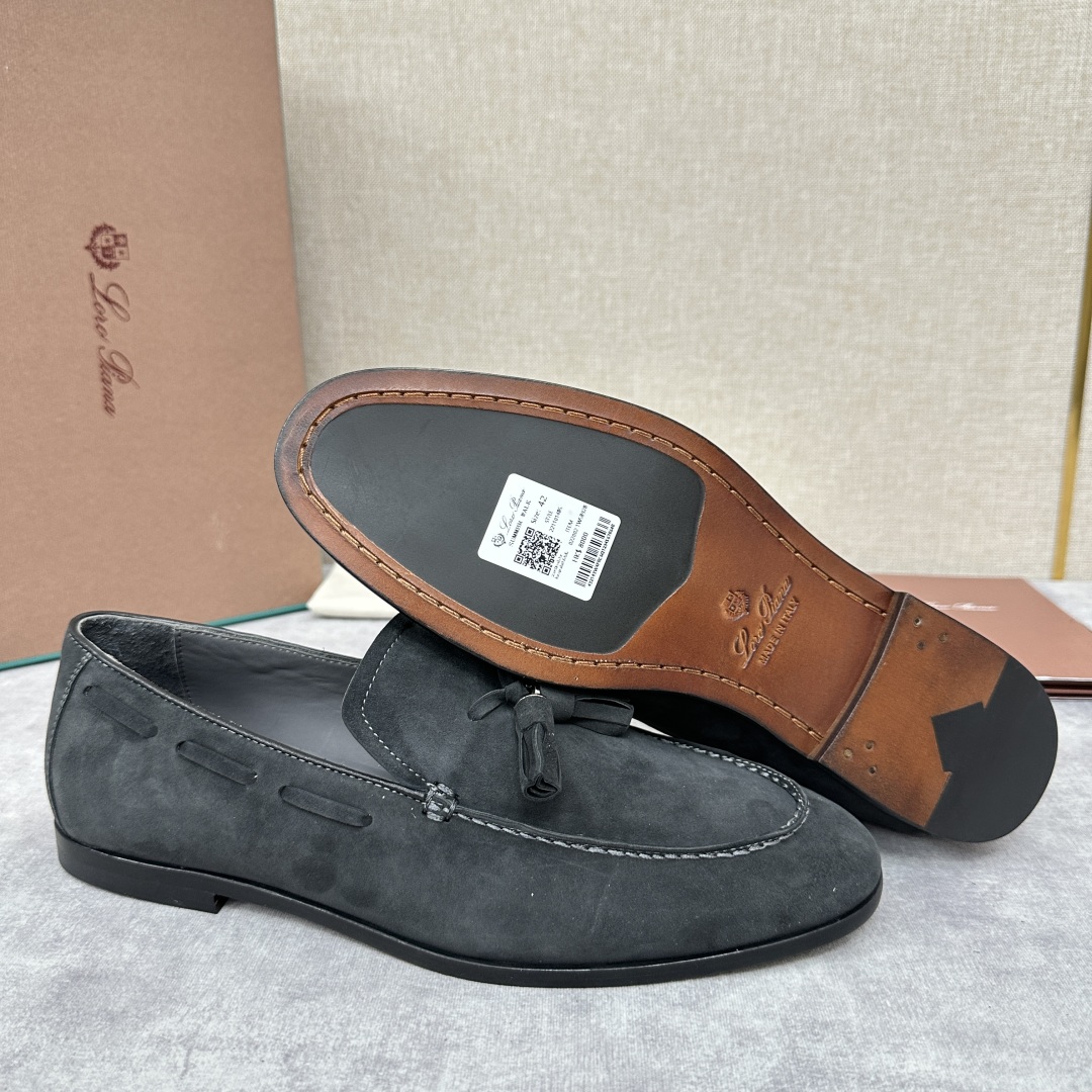 💋💍LP家新品    Loro Pian*  诺悠*翩雅  休闲一脚蹬流苏乐福皮鞋鞋  选用牛皮磨砂牛皮