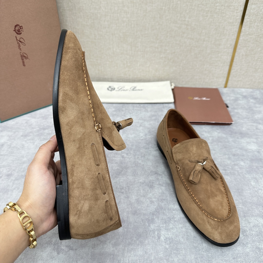 💋💍LP家新品    Loro Pian*  诺悠*翩雅  休闲一脚蹬流苏乐福皮鞋鞋  选用牛皮磨砂牛皮