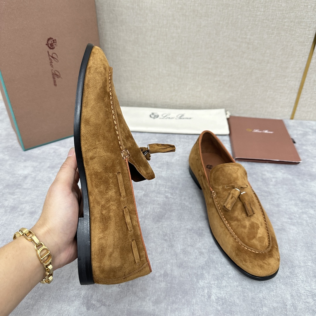 💋💍LP家新品    Loro Pian*  诺悠*翩雅  休闲一脚蹬流苏乐福皮鞋鞋  选用牛皮磨砂牛皮