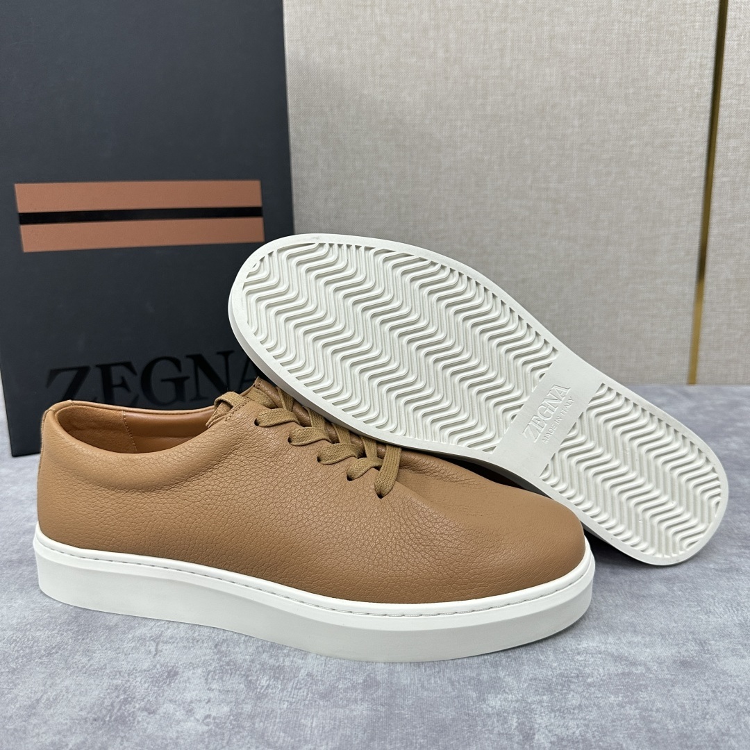 💋💍 Zegn* 杰尼-亚 SECONDSKIN 厚底休闲运动鞋 这款粒面低帮运动鞋质感柔软。