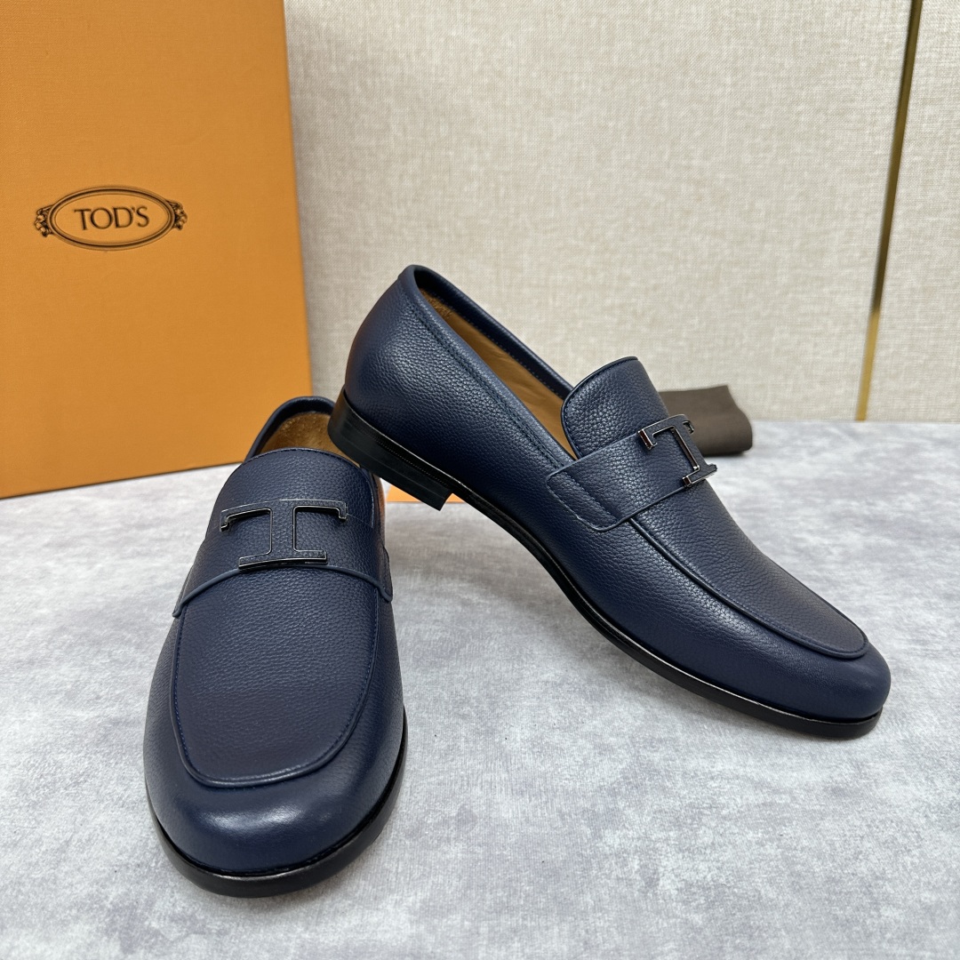 💋💍TOD*S 新品  托德-斯  皮革五金扣乐福鞋  官方   7,600   本款乐福鞋以柔软荔枝纹
