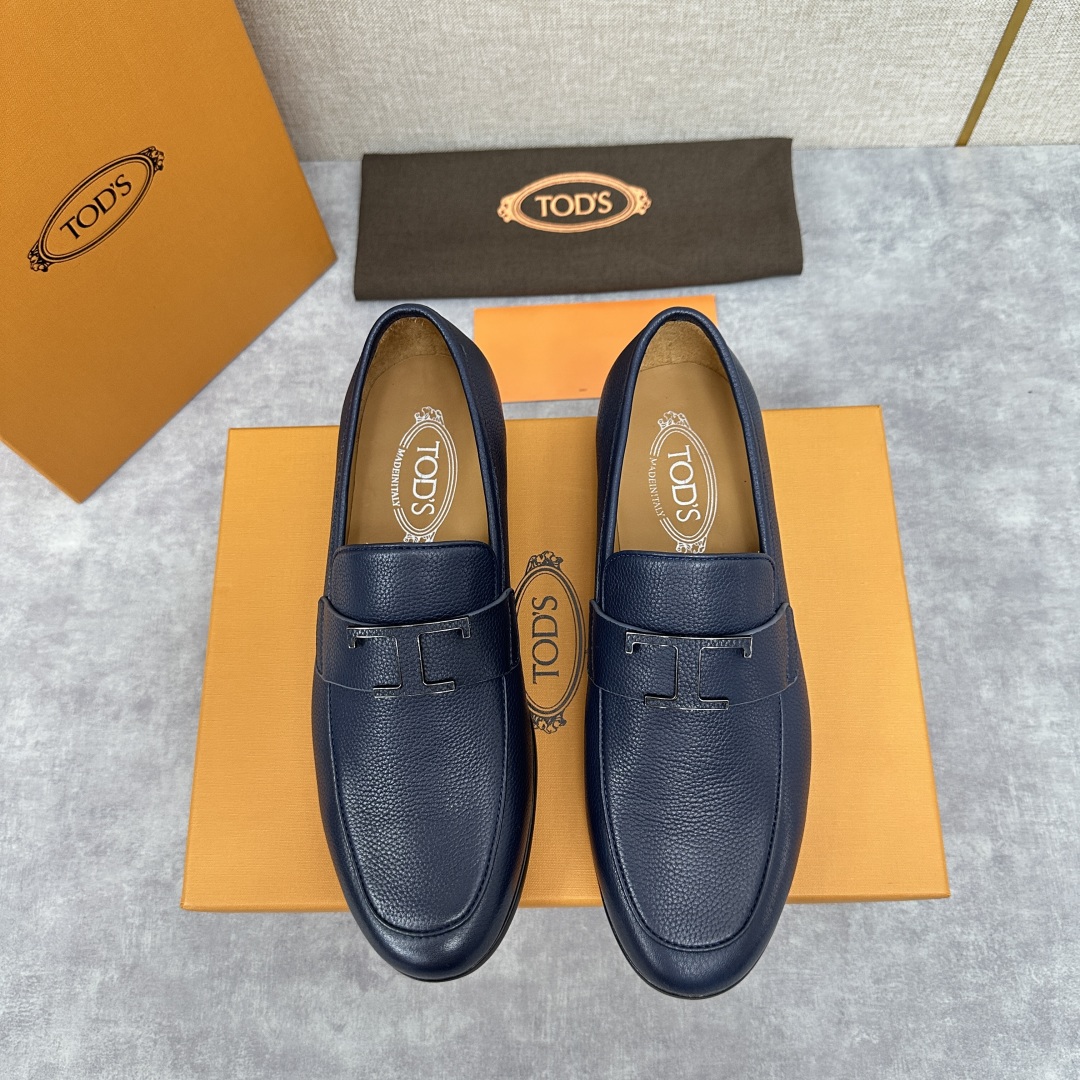 💋💍TOD*S 新品  托德-斯  皮革五金扣乐福鞋  官方   7,600   本款乐福鞋以柔软荔枝纹